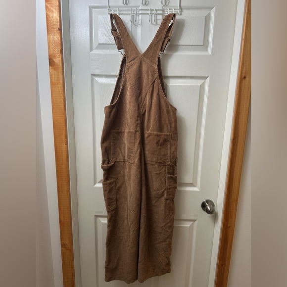 Aritzia TNA Avery Overalls - Picture 2 of 4